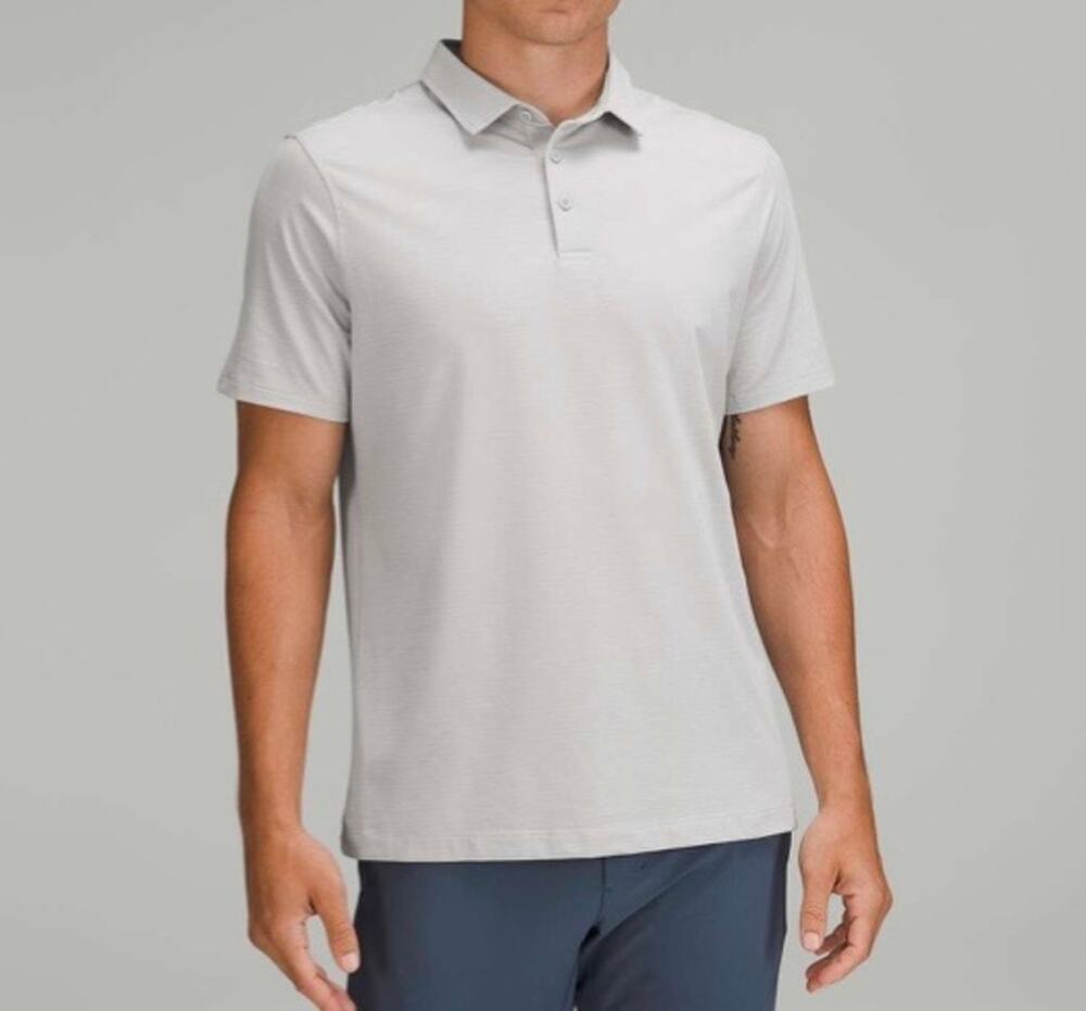 Lululemon Mens Sz XL Short Sleeve Evolution Polo Shirt Light Grey Striped